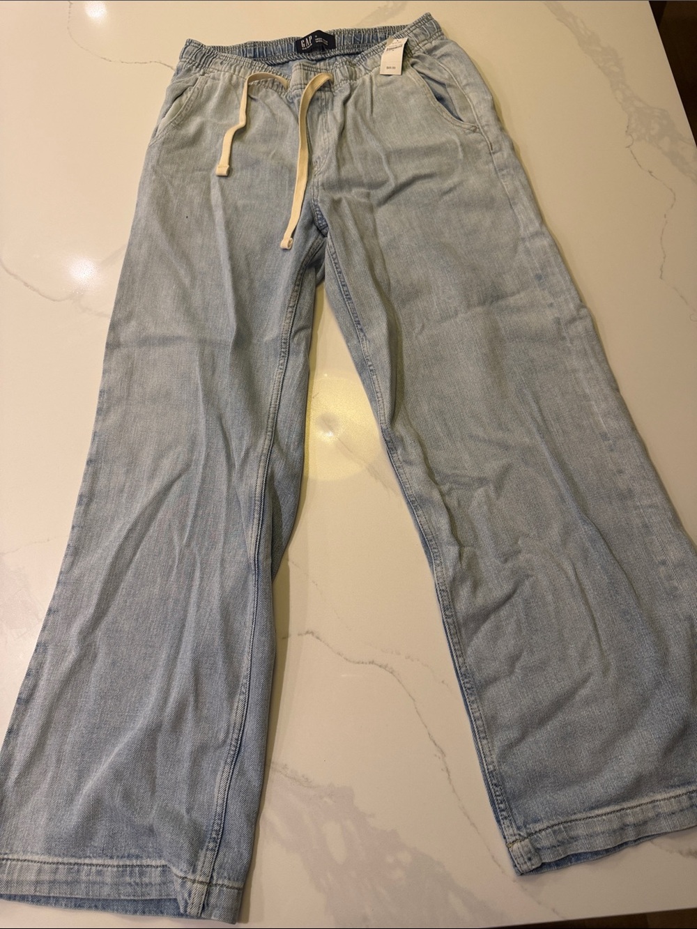 Gap Women’s High Rise Wide-Leg Jeans